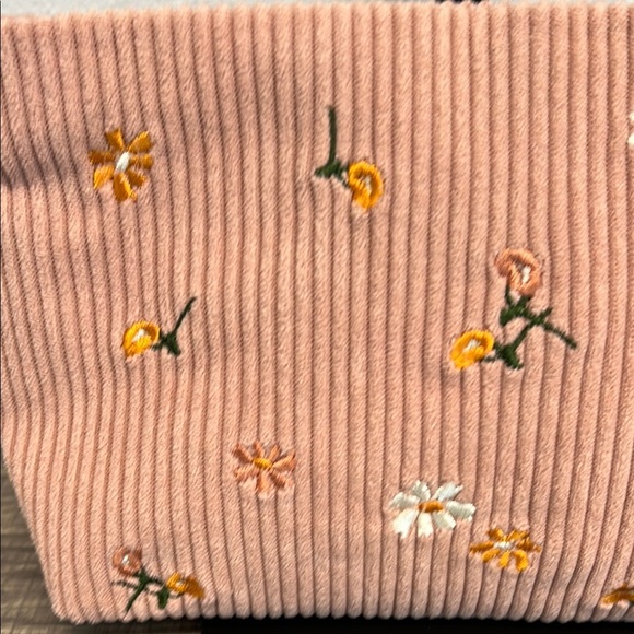 ✨Embroidered Mauve Corduroy Clutch/Make-up Bag 🌼 - Picture 2 of 9